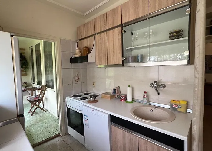 R&r Apartmant Konjarnik Appartamento Belgrado